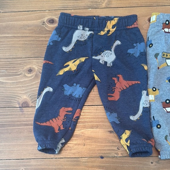 Garanimals 6-9 months sweatpants dinosaurs and trucks - Picture 2 of 7